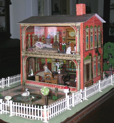 LARGE DOLL HOUSE. BUILT IN WOOD. 4 FLOORS WITH TERRACE. XIX CENTURY.