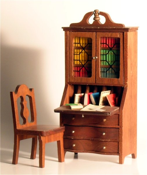 Strombecker on sale dollhouse furniture